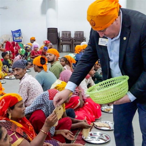 Imagen de la distribución de alimentos